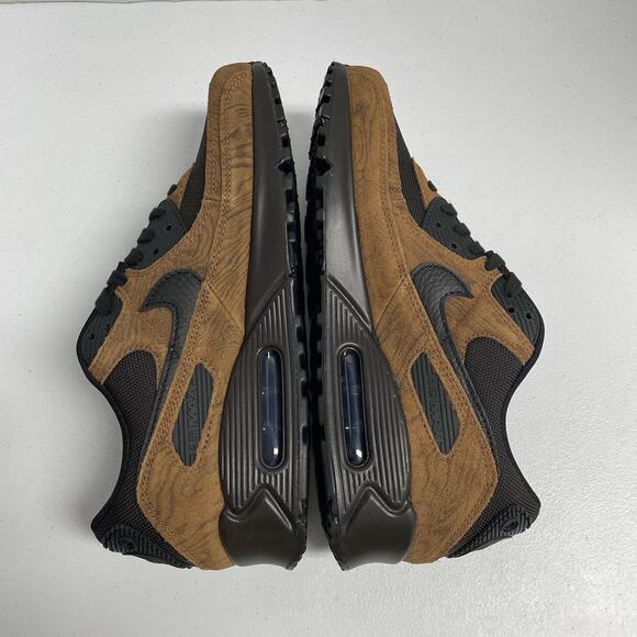 Nike Air Max 90 Premium Light British Tan Velvet Brown IQ0283 281 Size 11.5 Men
